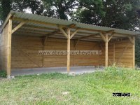 Cobertizos para equipo agrícola